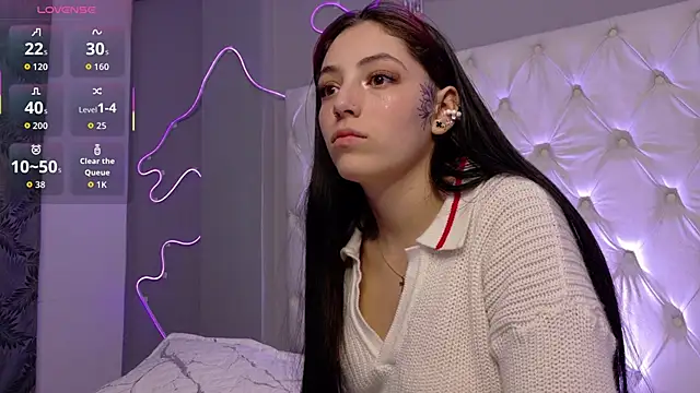 Snapshot of Megan__cole1 chatting on 12/02/25, 03:41 Megan cole1 online show from 12/02/25, 03:41