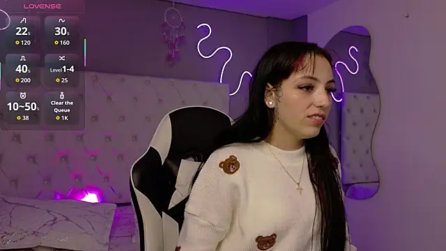 Snapshot of Megan__cole1 chatting on 12/05/25, 03:49 Megan cole1 online show from 12/05/25, 03:49