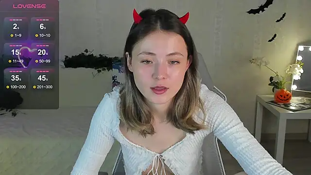 ArleneThomas online show from 10/22/25, 12:59