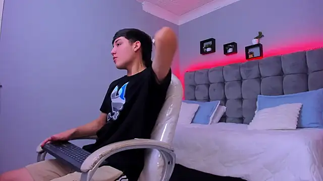 Ares di martin online show from 11/26/25, 06:24