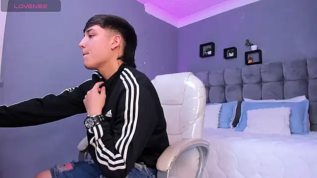 Ares di martin online show from 11/08/25, 05:11