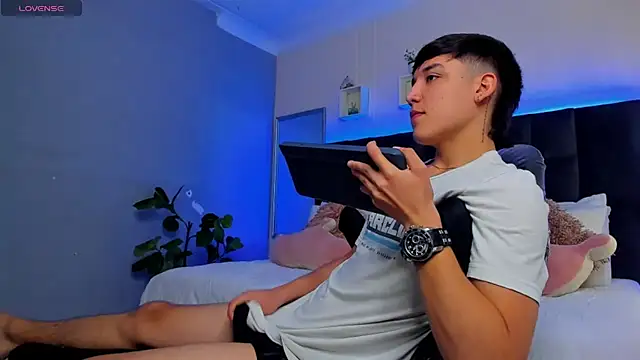 Ares di martin online show from 12/05/25, 03:21