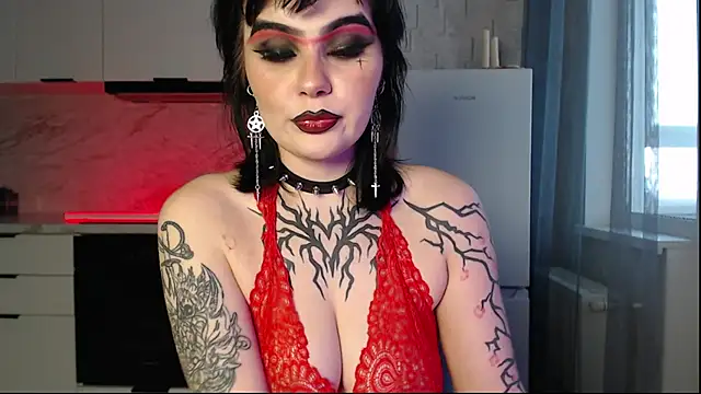 Snapshot of IntrigueYourDay chatting on 02/16/26, 08:13 IntrigueYourDay online show from 02/16/26, 08:13