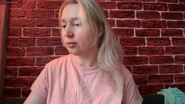 CitrusBlissss online show from 11/13/25, 02:26