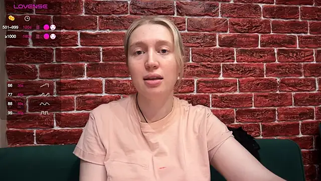 CitrusBlissss online show from 11/25/25, 02:39