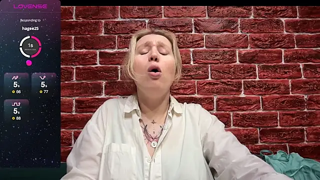 CitrusBlissss online show from 11/04/25, 02:43