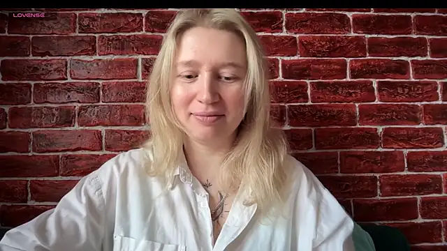 CitrusBlissss online show from 11/04/25, 02:37