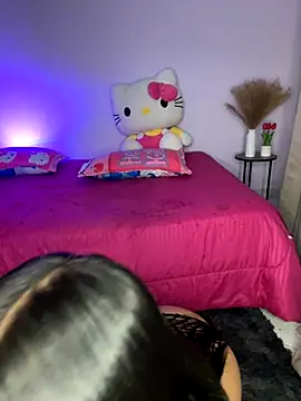 Dulcekitty   online show from 09/26/25, 10:11