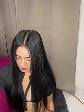 Snapshot of Dulcekitty__ chatting on 01/15/26, 10:18 Dulcekitty online show from 01/15/26, 10:18