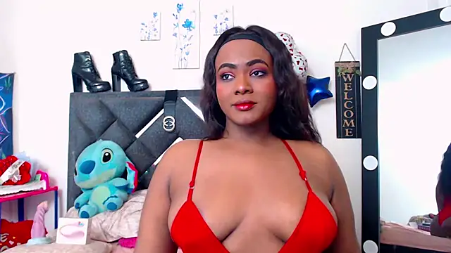 NatashaBella online show from 12/05/25, 06:23