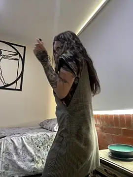 KoraSweett online show from 02/08/26, 07:00