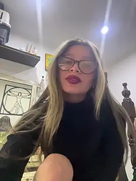 KoraSweett online show from 02/13/26, 08:09