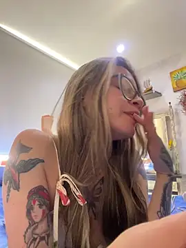 KoraSweett online show from 02/21/26, 07:27