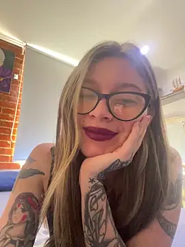 KoraSweett online show from 02/17/26, 07:33