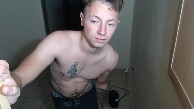 BlondZilla online show from 12/18/25, 08:08