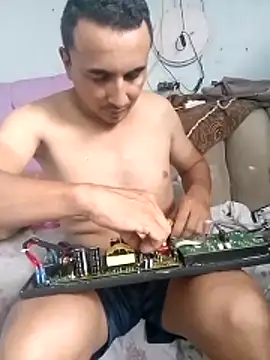 miroqui143 online show from 02/19/26, 02:25