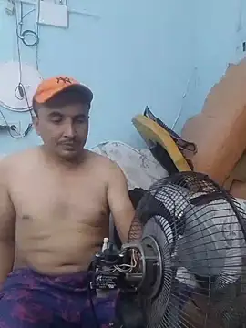 miroqui143 online show from 02/05/26, 01:12