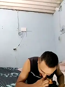 miroqui143 online show from 10/24/25, 12:09