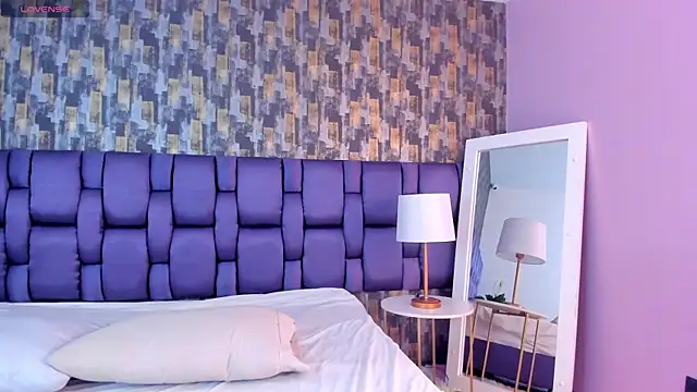 VeraBlazze online show from 02/07/26, 02:14