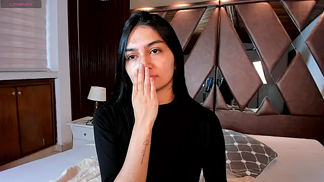 AidaJones online show from 04/16/26, 11:33