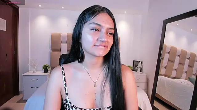 AidaJones online show from 09/29/25, 12:33