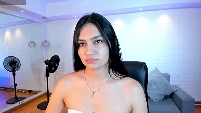 AidaJones online show from 11/06/25, 12:20