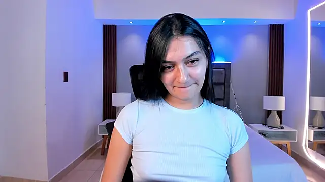 AidaJones online show from 10/09/25, 12:06