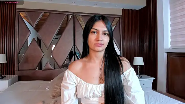 Snapshot of AidaJones chatting on 05/19/26, 11:39 AidaJones online show from 05/19/26, 11:39