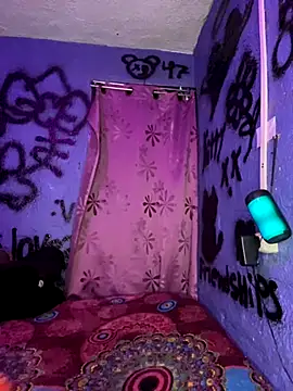 kiittyselenita online show from 10/16/25, 03:48