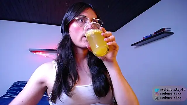 selene s3x online show from 09/29/25, 10:48