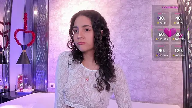 Snapshot of HadaKiss chatting on 04/08/26, 04:14 HadaKiss online show from 04/08/26, 04:14