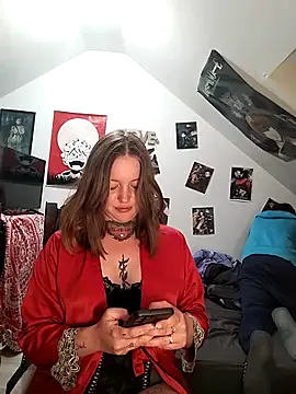 Amatrice X online show from 04/30/26, 11:20