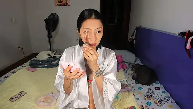 Anais lux online show from 04/11/26, 01:02