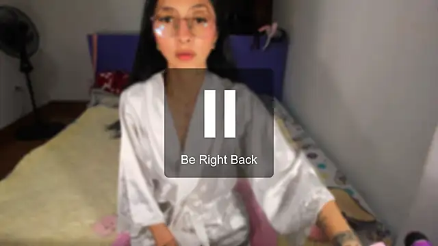 Snapshot of Anais_lux chatting on 05/07/26, 01:43 Anais lux online show from 05/07/26, 01:43