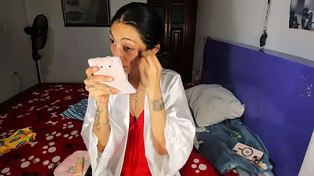 Anais lux online show from 07/11/26, 11:27