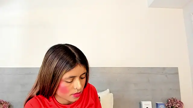 sunnyWhitee online show from 03/07/26, 07:08