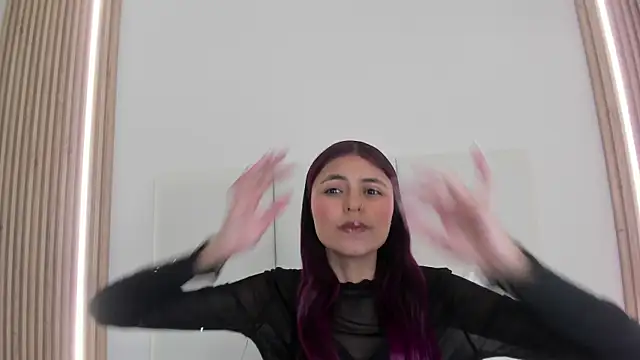sunnyWhitee online show from 05/06/26, 11:14