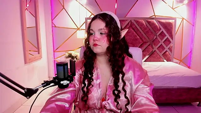 ShylySweet online show from 03/28/26, 05:19