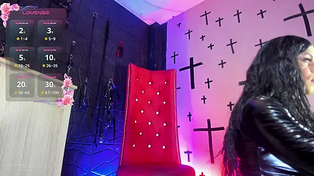 hi lucy online show from 02/25/26, 02:06