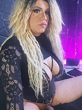 hi lucy online show from 10/23/25, 10:52