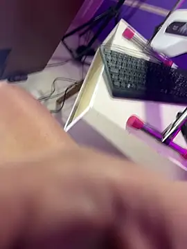 hi lucy online show from 12/16/25, 10:47