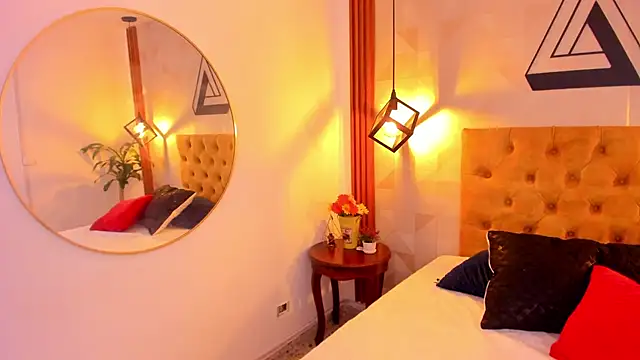 violet sweet19 online show from 03/14/26, 12:00