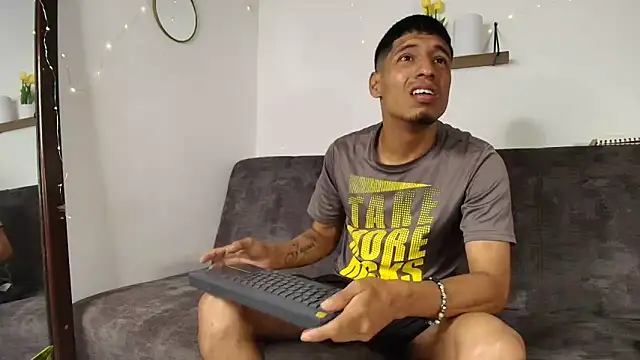 IsaXander743 online show from 09/20/25, 08:14