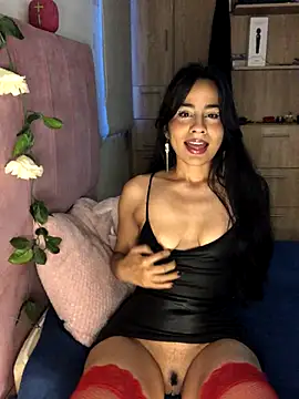 Snapshot of SelinaCatt_ chatting on 11/16/25, 10:46 SelinaCatt online show from 11/16/25, 10:46