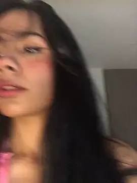 Snapshot of SelinaCatt_ chatting on 09/21/25, 12:05 SelinaCatt online show from 09/21/25, 12:05