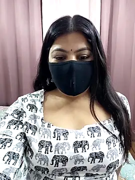 Snapshot of Aavya_007 chatting on 03/21/26, 05:06 Aavya 007 online show from 03/21/26, 05:06