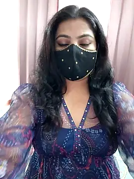 Snapshot of Aavya_007 chatting on 10/23/25, 10:03 Aavya 007 online show from 10/23/25, 10:03