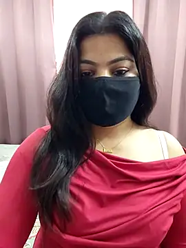 Snapshot of Aavya_007 chatting on 02/24/26, 04:13 Aavya 007 online show from 02/24/26, 04:13