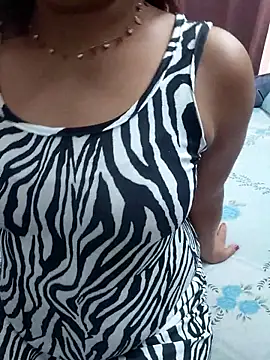Snapshot of Aavya_007 chatting on 09/16/25, 10:27 Aavya 007 online show from 09/16/25, 10:27