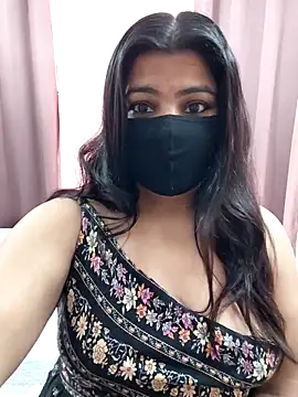 Snapshot of Aavya_007 chatting on 03/11/26, 04:28 Aavya 007 online show from 03/11/26, 04:28